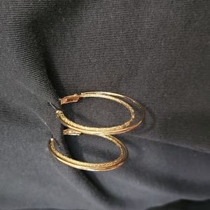Avon Rising Star Hoop Earrings